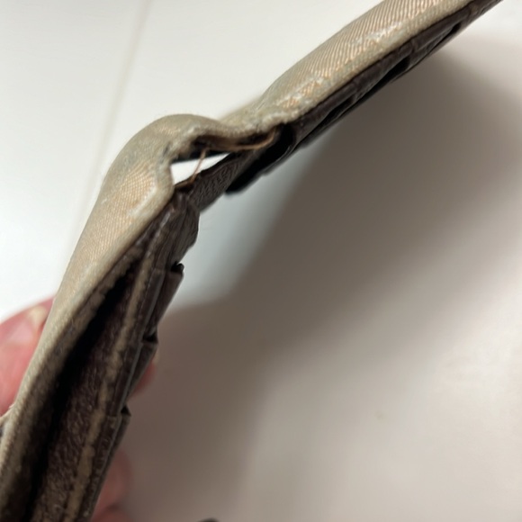 Bvlgari Tote & Matching Wallet - Picture 17 of 17